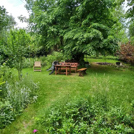 Semesterbostad Dom Pod Galazka *