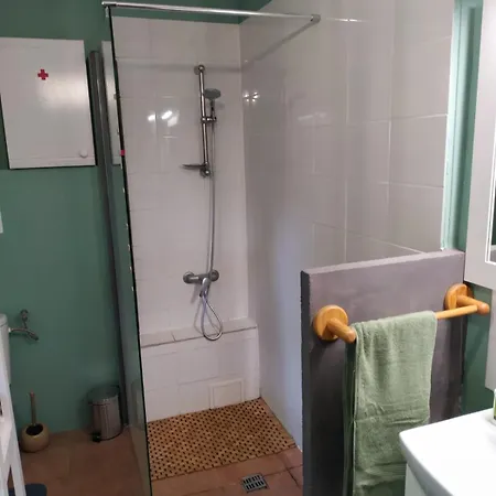 Dom Pod Galazka Semesterbostad Bochnia